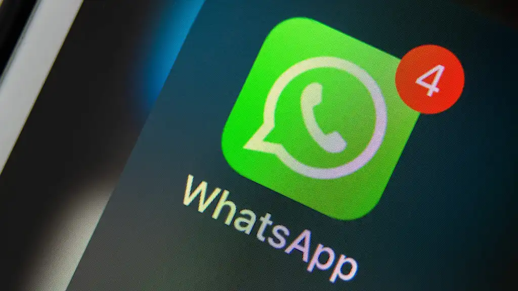 How to manage WhatsApp's high-engagement users? Helping with WhatsApp customer acquisition and conversion.